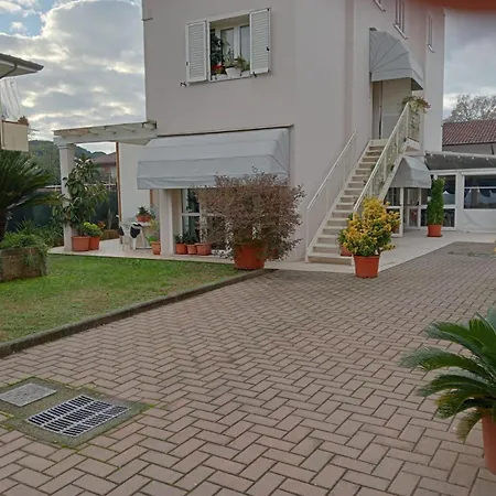 Rta Azzurra Apartment *